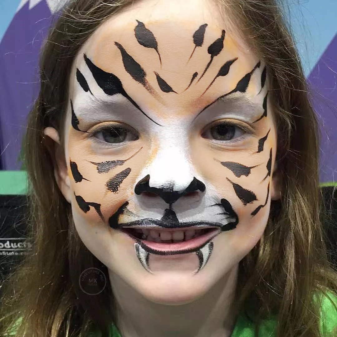 Go Ho Pastel Orange Face Body Paint Stick,Water Based Washable Foundation Eye Primer Stick,Non-toxic Full-coverage Cream Body Paint for Halloween SFX Makeup