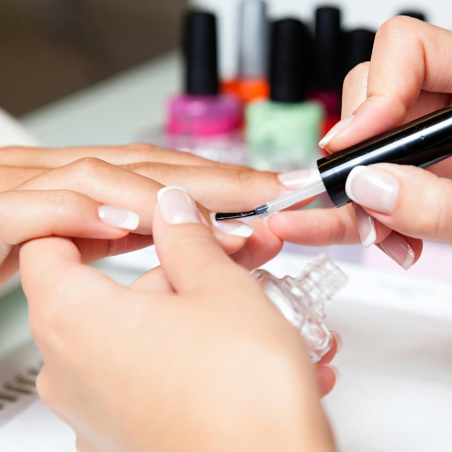 50PCS Disposable Nail Polish Brush, Nail Polish Replacement Brush Art Nail Brush Set with Handle Dip Powder Liquid Replacement Brushes Soft Bristles Nail Brushes