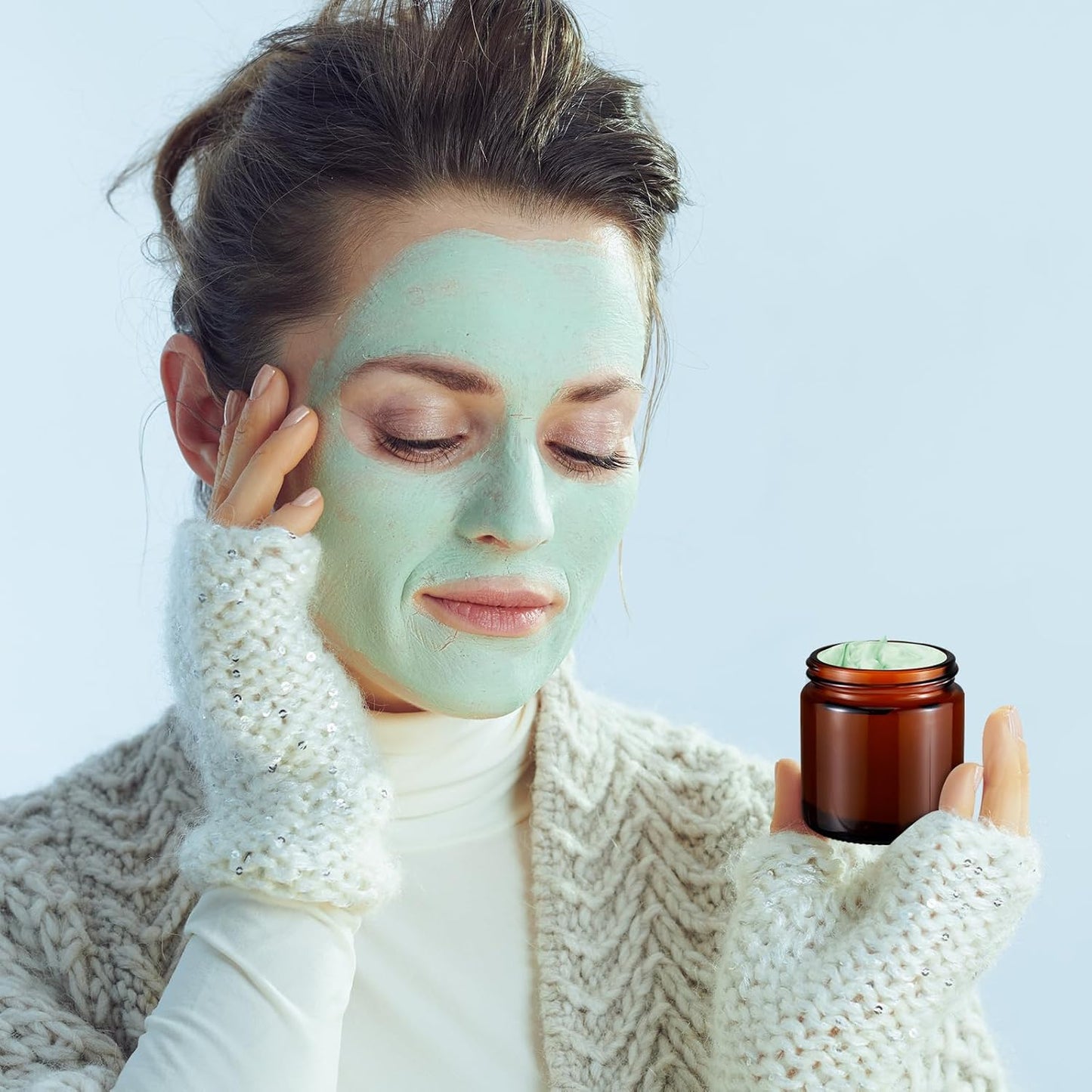 Norme 120 Pcs 4 oz Glass Jars with Lids Leakproof Round Airtight Empty Cosmetic Jars with Inner Liners Lid for Storing Lotions Powder Ointments Candle Making Tins (Black,Amber)