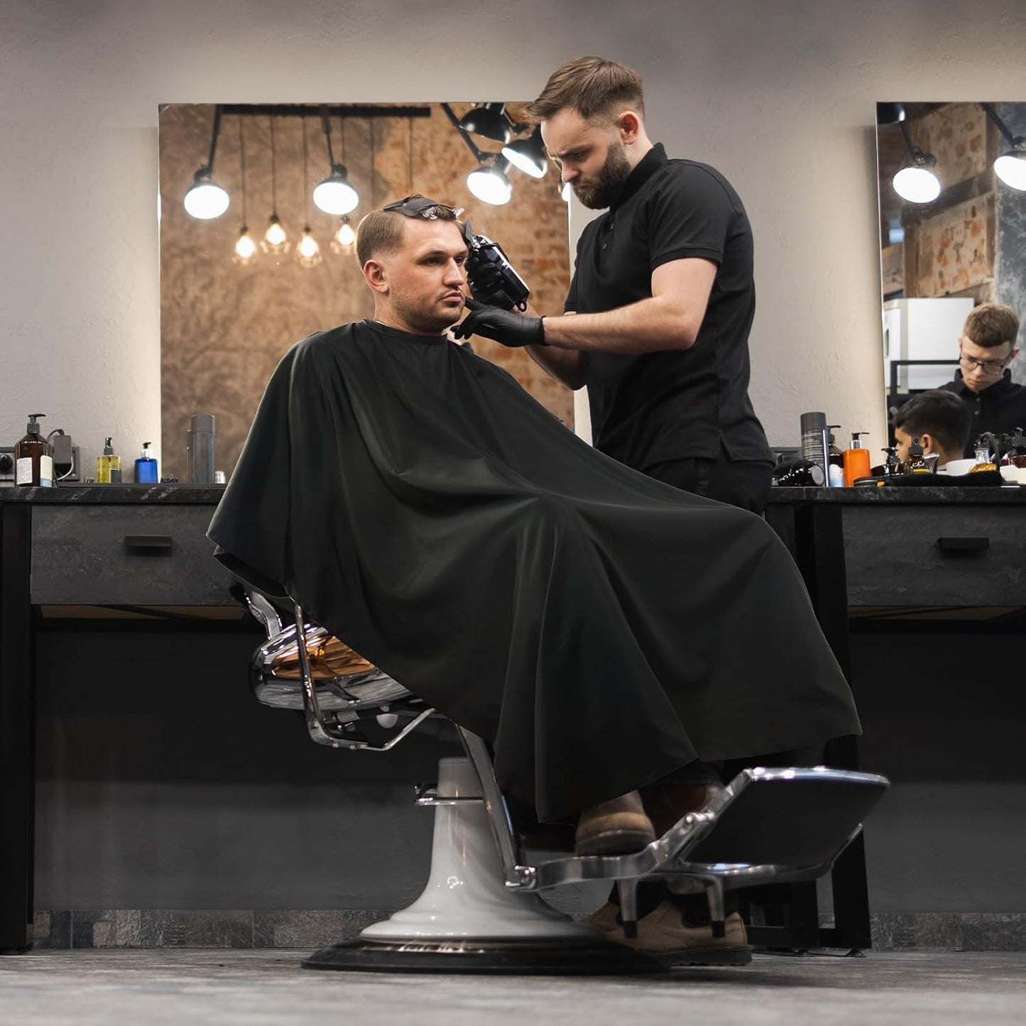 Professional Salon Hair Cutting Cape, Barber Cape for Men/Women, Adjustable Snap Button with Waterproof Hairdressing Salon Cape for Haircut, Coloring, Makeup, Styling(52" x 47"), Black