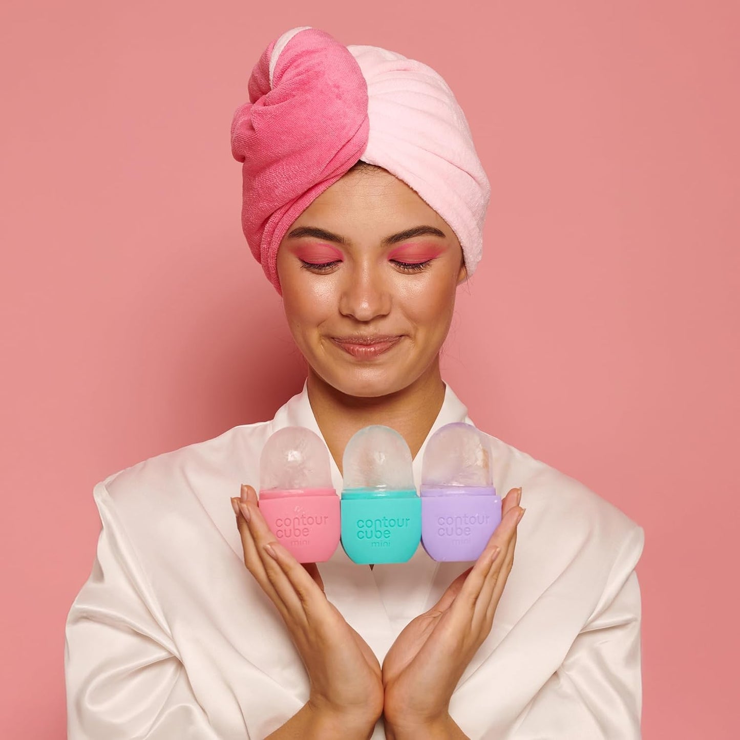 Contour Cube Mini - Revolutionary Ice Roller for Sculpting & De-Puffing - Face Ice Roller & Massager - Ice Mold for Face - Compact Skin Care Tools for Daily Skincare & Travel - Violet