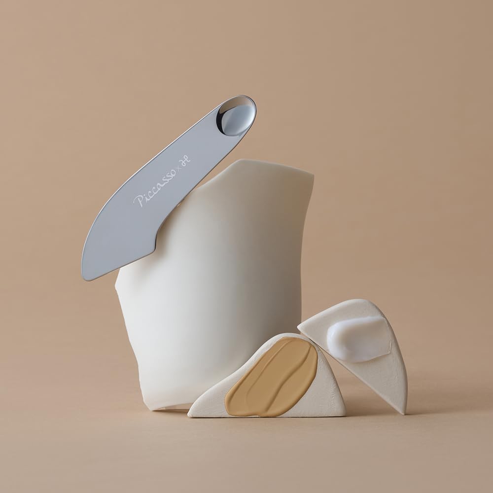 Piccasso 2-Way Makeup Spatula – Professional Foundation & Skin Care Spatula for Face, Dual-Ended Stainless Steel Tool for Precise and Hygienic Application, Includes Leather Case