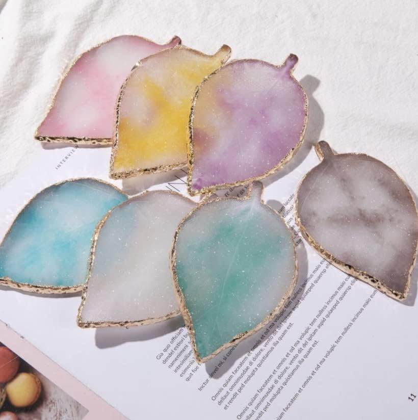 1 Piece Nail Art Palette Nail Polish Palette Mixing Palette Makeup Plate Nail Plate for Nail Art Nail Tip Holder Nail Art Display (Yellow Leaf)