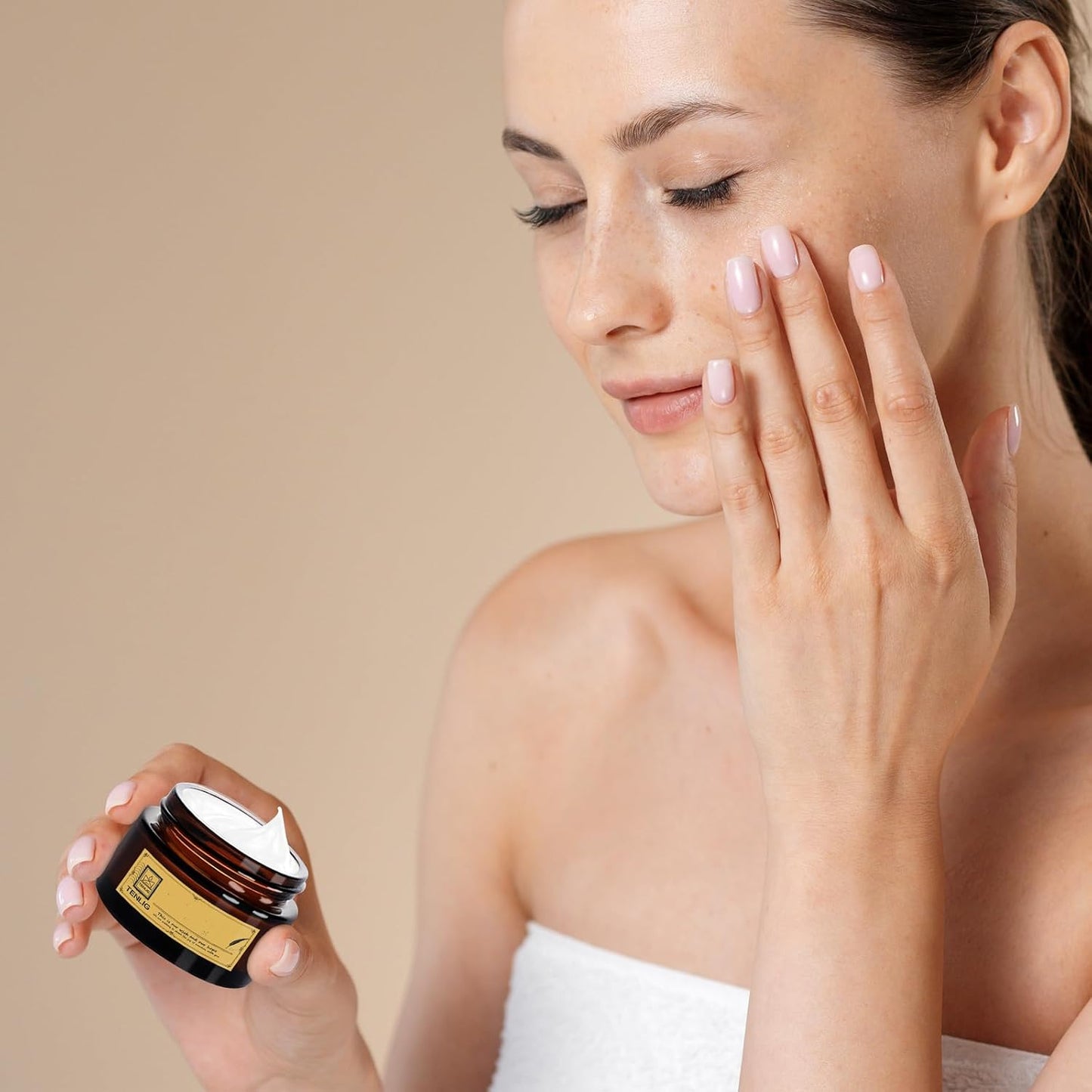 1.75 oz Glass Jars with Lids,Amber,12 Pack Empty Cosmetic Containers with Inner lids and Inner Liners,Black Metal Lids,Refillable Round Airtight Jars,Use to store Lotion,Powders,Candle Making