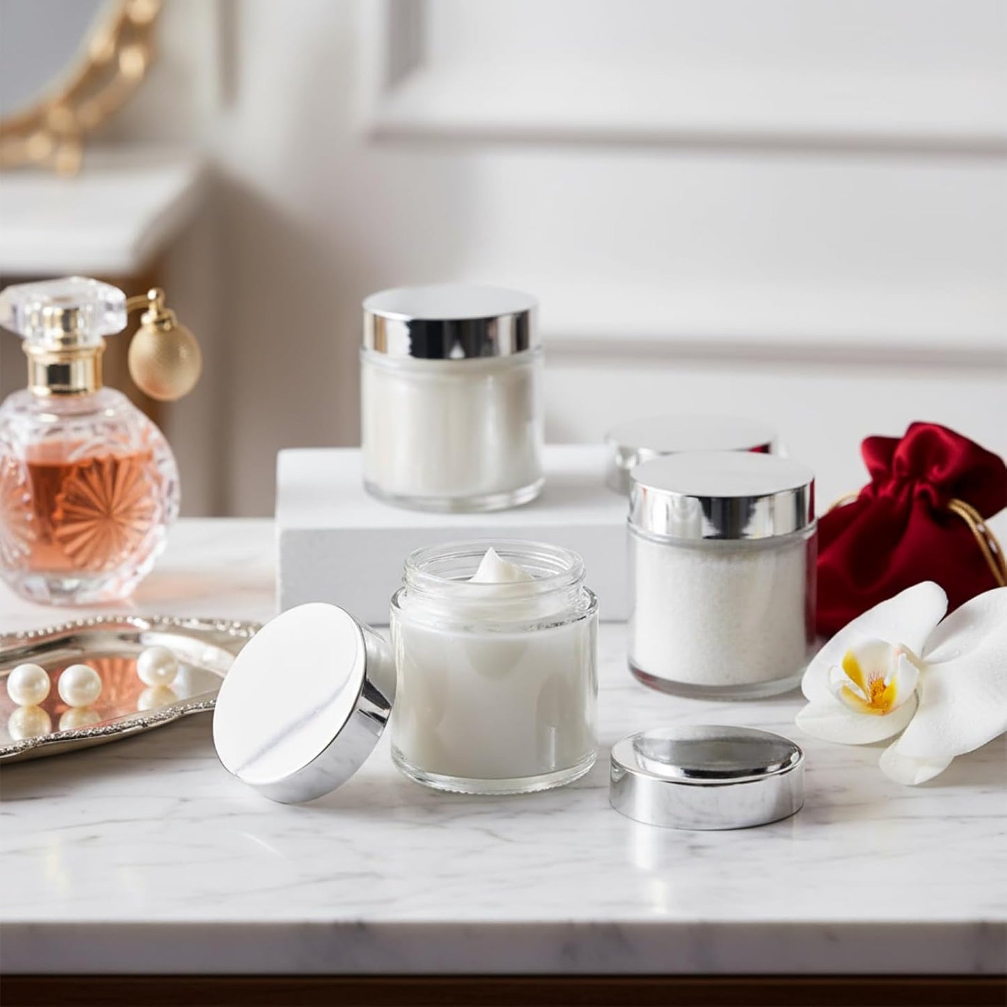 Norme 24 Pcs 4 oz Glass Jars with Lids Leakproof Round Airtight Empty Cosmetic Jars with Inner Liners Lid for Storing Lotions Powder Ointments Candle Making Tins (Silver,Clear)