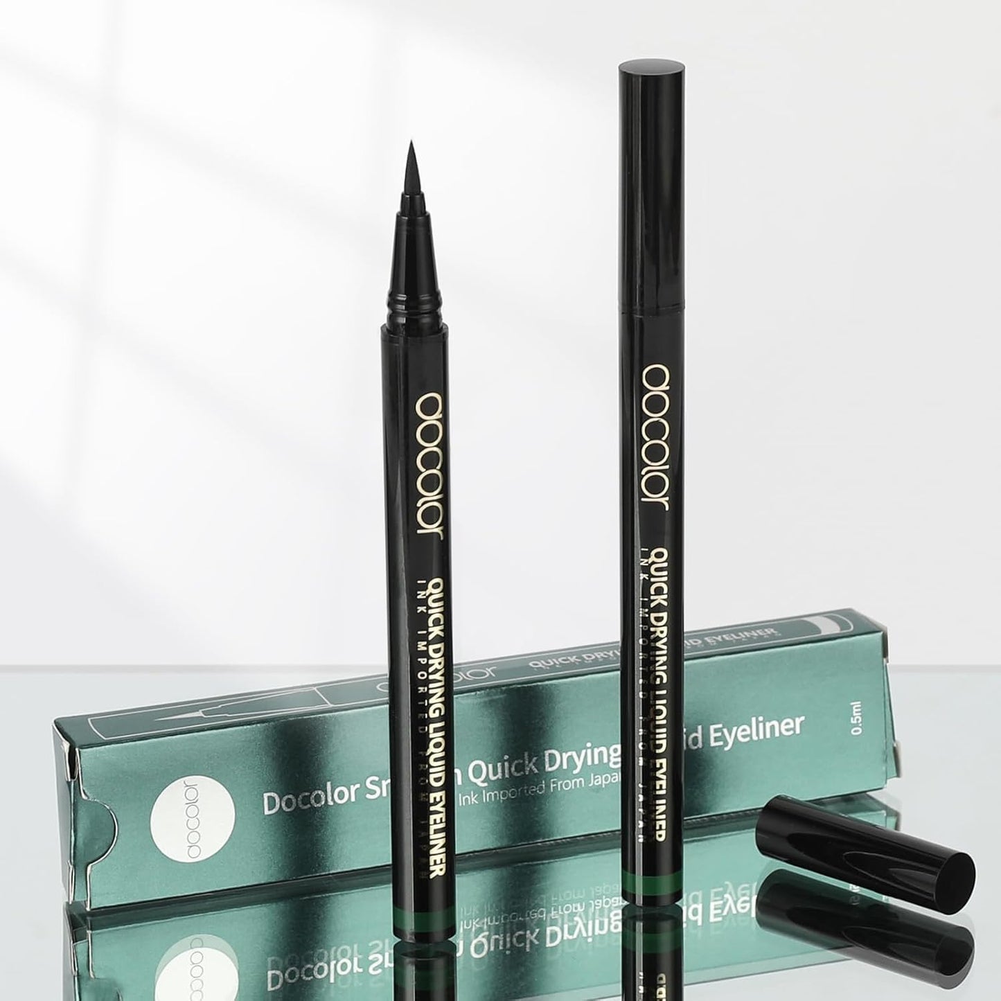 docolor Eyeliner, 2PCS Green Liquid Eyeliner Waterproof Eye Liner Pen Super Slim Precise All Day Green Eye Pencils Professional Makeup Liquid Eye Liner Pencil for Women