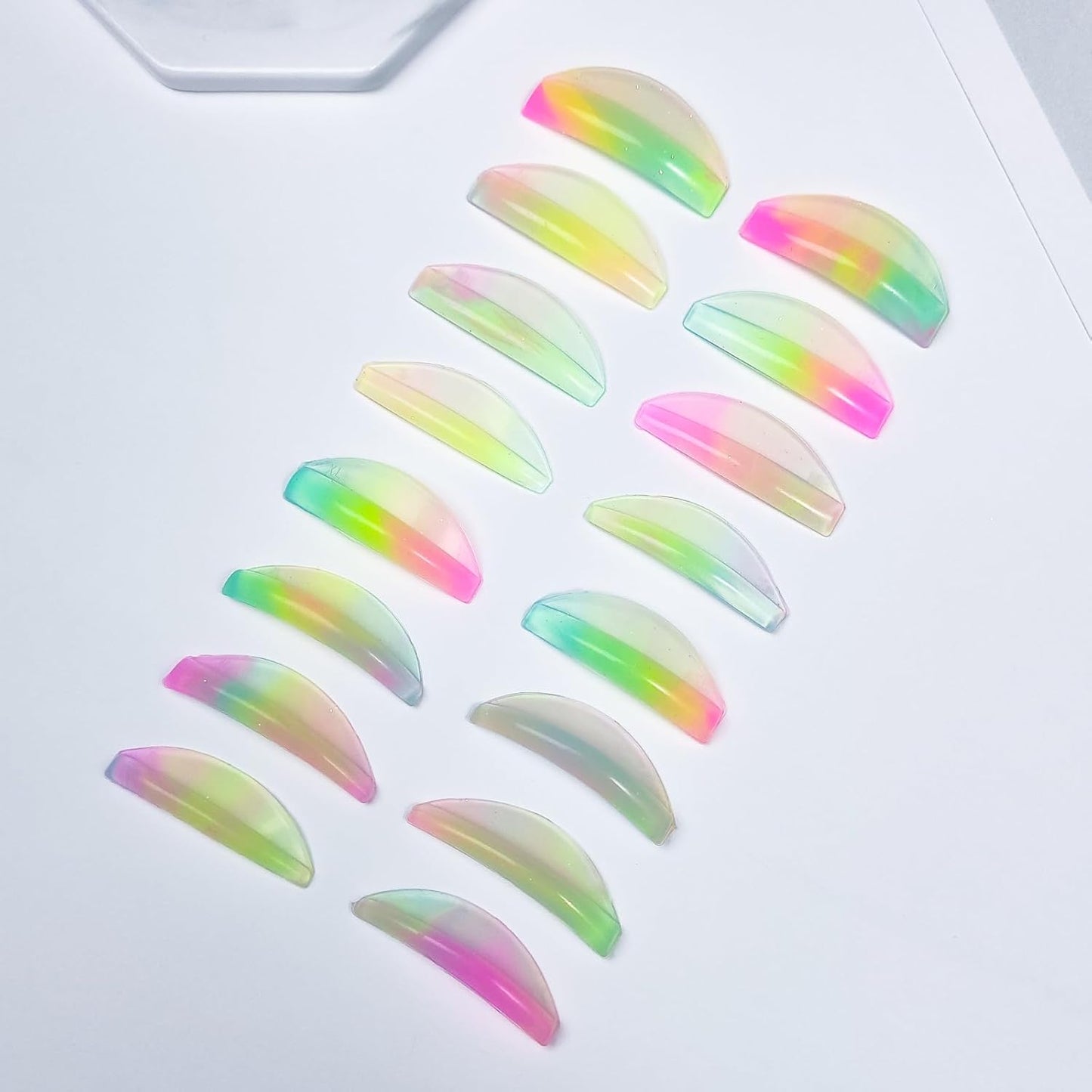 Libeauty Eyelash Lift Rods Reusable Lash Perm Pads 8 Pairs Set of Combi Silicon Pads C-Curl Eyelash Lifting Shield DIY Use at Home or Salon Lash Perming Tool