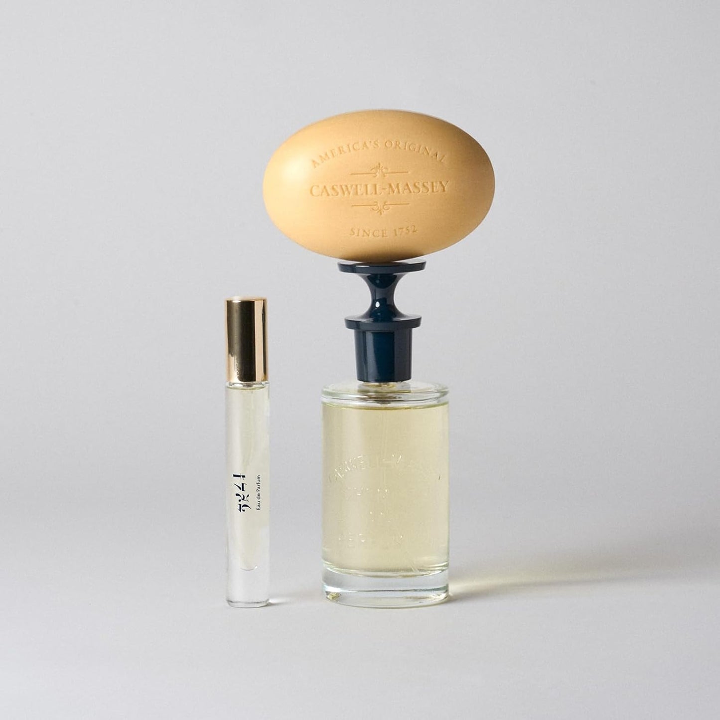 Caswell-Massey 2571 Eau de Parfum Spray, Warm Sandalwood & Bergamot Scent, Fragrance for Men & Women, Made in USA, 0.25 oz