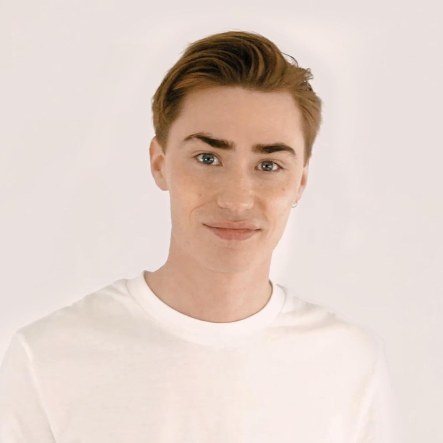 Hanz de Fuko Gentle Face Wash for Men & Women – Citrus & Creme Premium Facial Cleanser, Great for Sensitive Skin – Hypoallergenic Formula with Aloe Vera, Clove, Acai – Sulfate and Paraben Free – 8 oz.