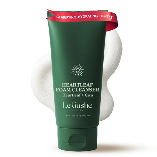 LE GUSHE Heartleaf Foam Face Wash - Gentle Facial Cleanser for Deep Cleansing - With Cica & Hyaluronic Acid - Soothing Face Wash for Women - Inspired by Korean Skin Care (150 ml/5.07 fl oz)
