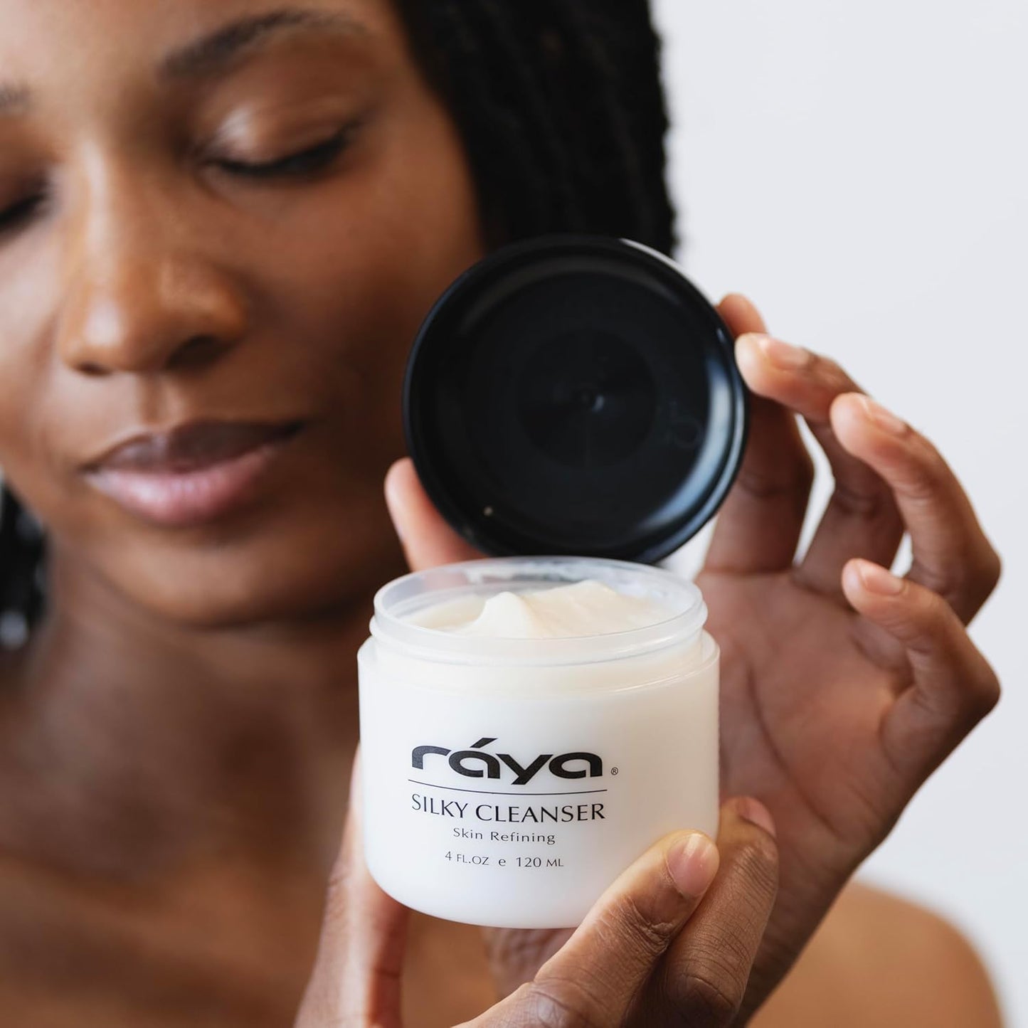 Raya Silky Cleanser (R-114) Daily Hydrating Facewash | Chamomile & Seaweed Extract Facial Cleanser for Dry Skin | Oil-Free, Clear & Smooth Skin Complexion | Light, Foamy Refining Facial Cleaner