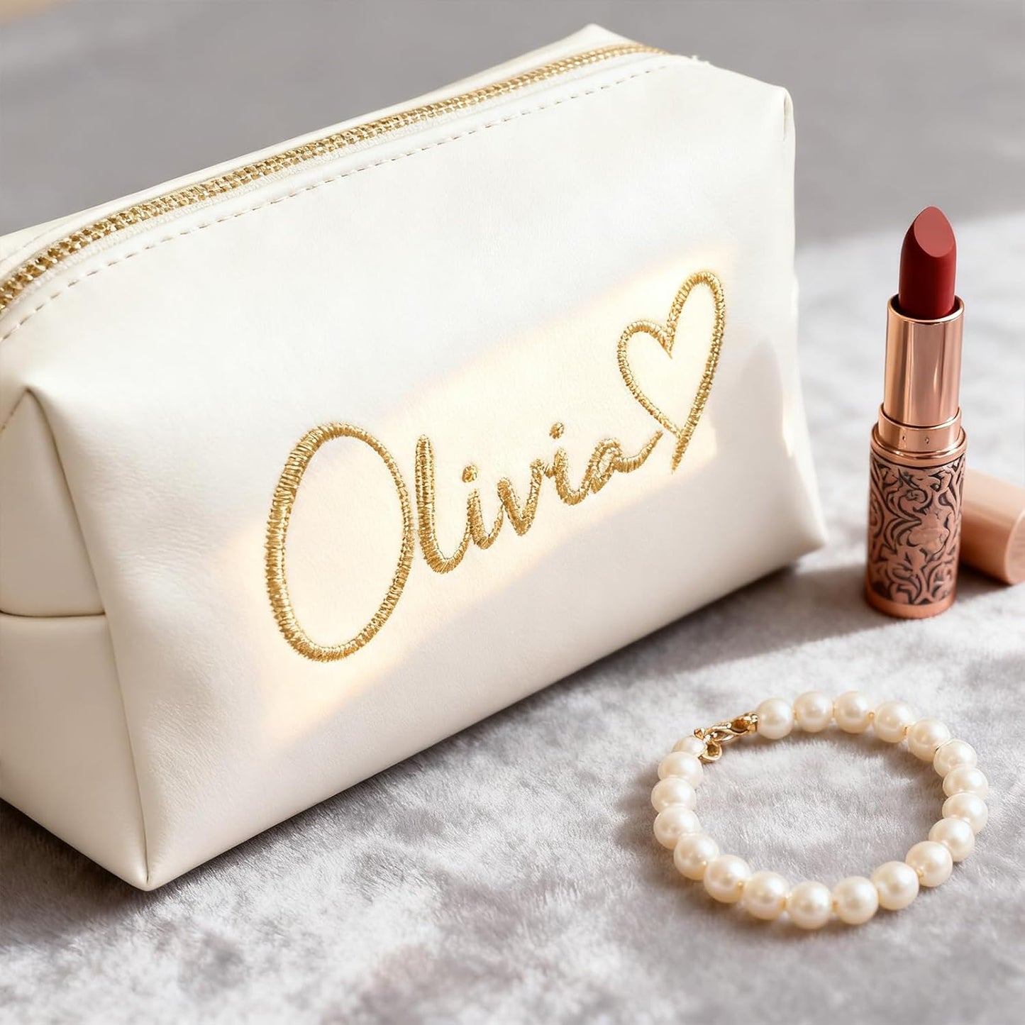 Personalized Makeup Bag with Name & Birth Flower - Custom Toiletry Bag for Women, Custom Travel Makeup bag, Unique Bridesmaid Gifts, Wedding Party Favors, Best Friend Birthday Present