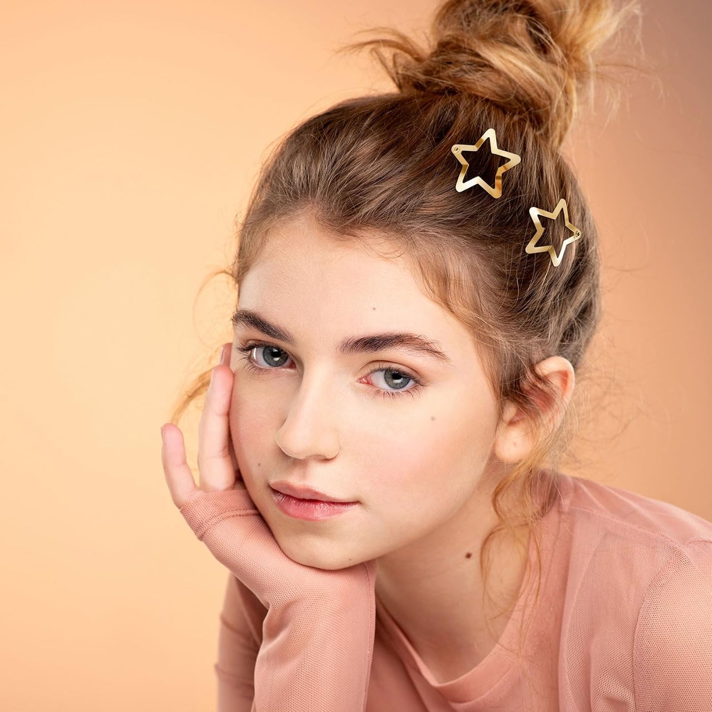 Joez Wonderful 20 Pcs Gold Star Hair Clips, 1.18"/3cm Metal Snap Hair Clips, Cute Star Clips Hair Barrettes, Non-Slip Fashion Stars Hair Accessories for Women Girls