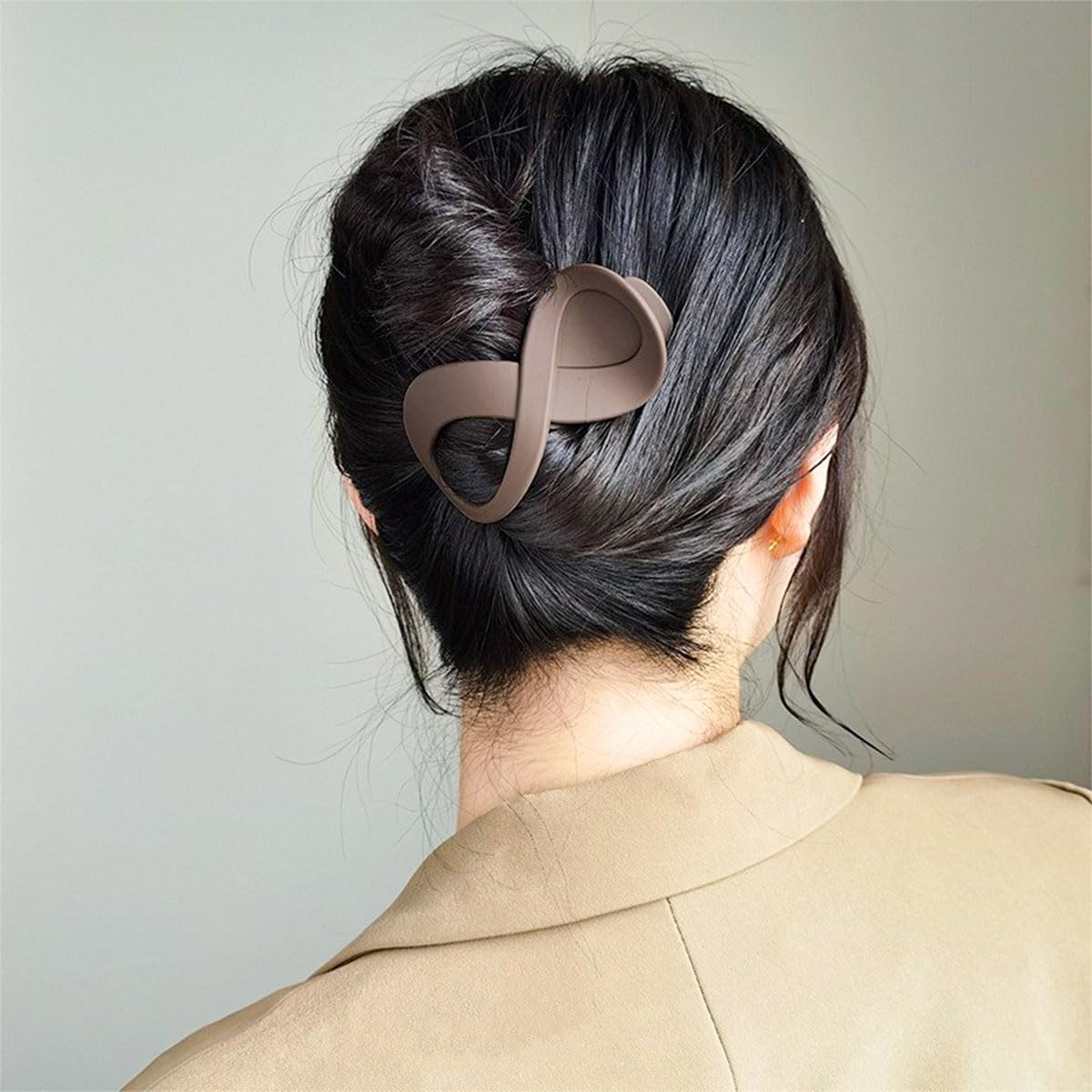 4 PCS French Concord Curved Hair Claws for Women, 3.35 Inch Volume No Slip Grip Banana Clamps for Strong Hold Hair Styling Accessories