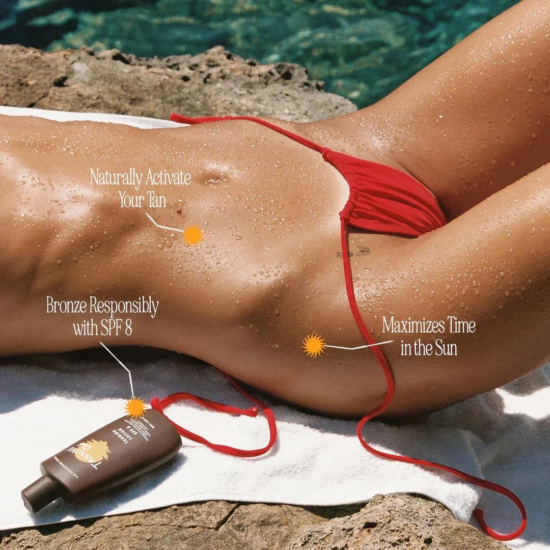 Tanning Club - Tanning Lotion SPF 8 - Hydrating Sun Care with Beta-Carotene, Green Tea, and Aloe - Water and Sweat Resistant (80 Minutes) - 150 ml