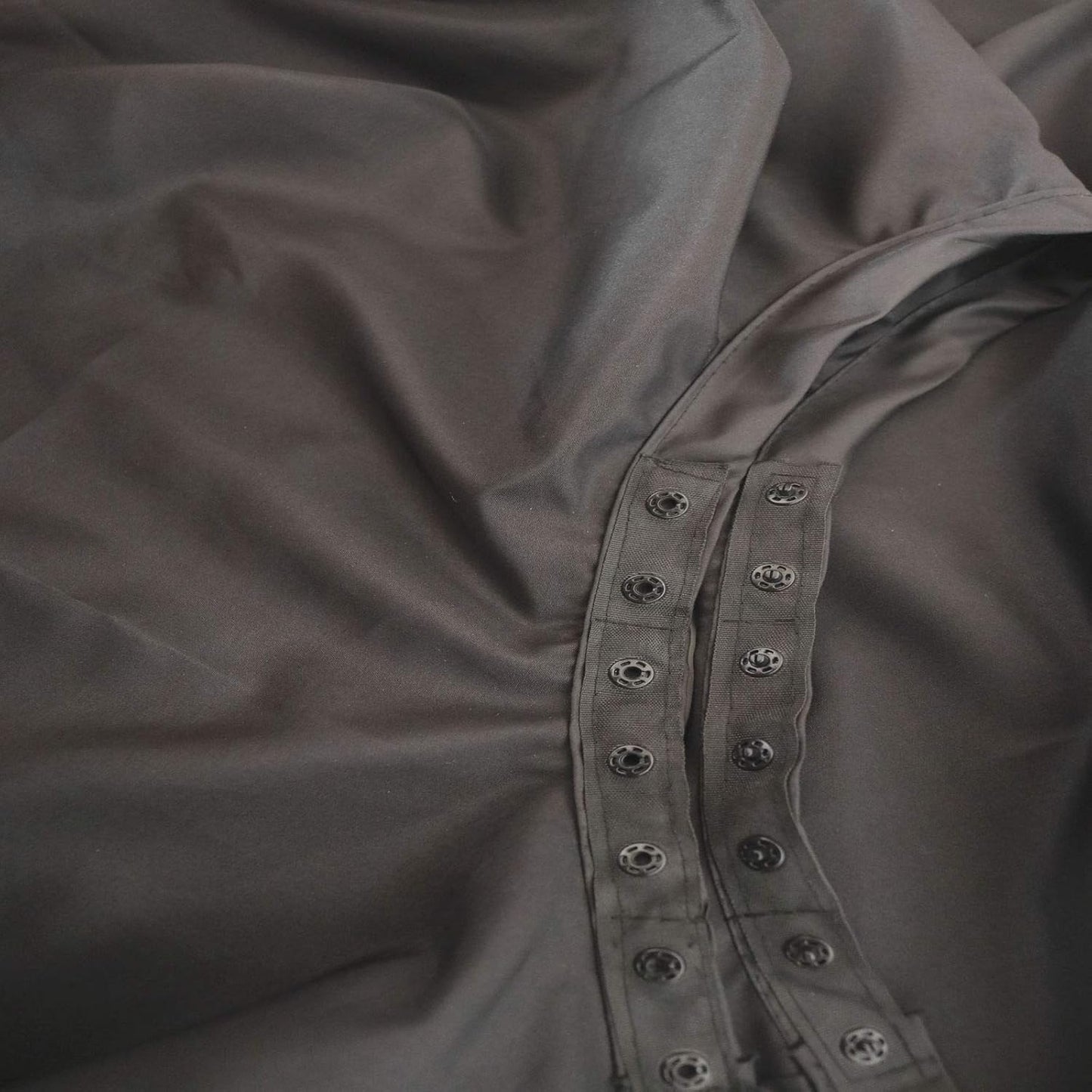 Salon Barber Hairdressing Capes with Snaps Hair Cutting Cape Hair Stylist for Women Men Adults Kids Black Waterproof (6PCS)