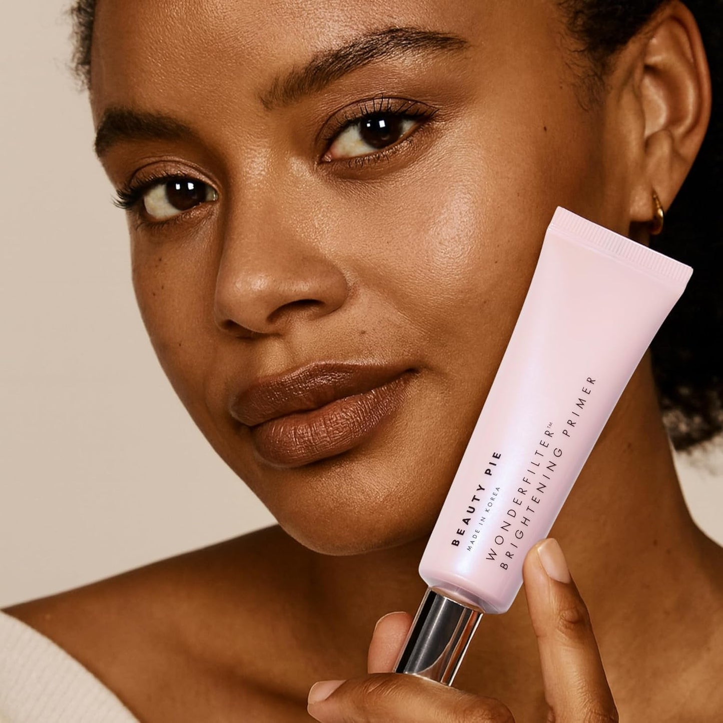 Beauty Pie Wonderfilter Brightening Primer – Lightweight Skin-Barrier Skincare Primer with Prism Pearls, Ceramides & Niacinamide for Radiant, Blur Finish