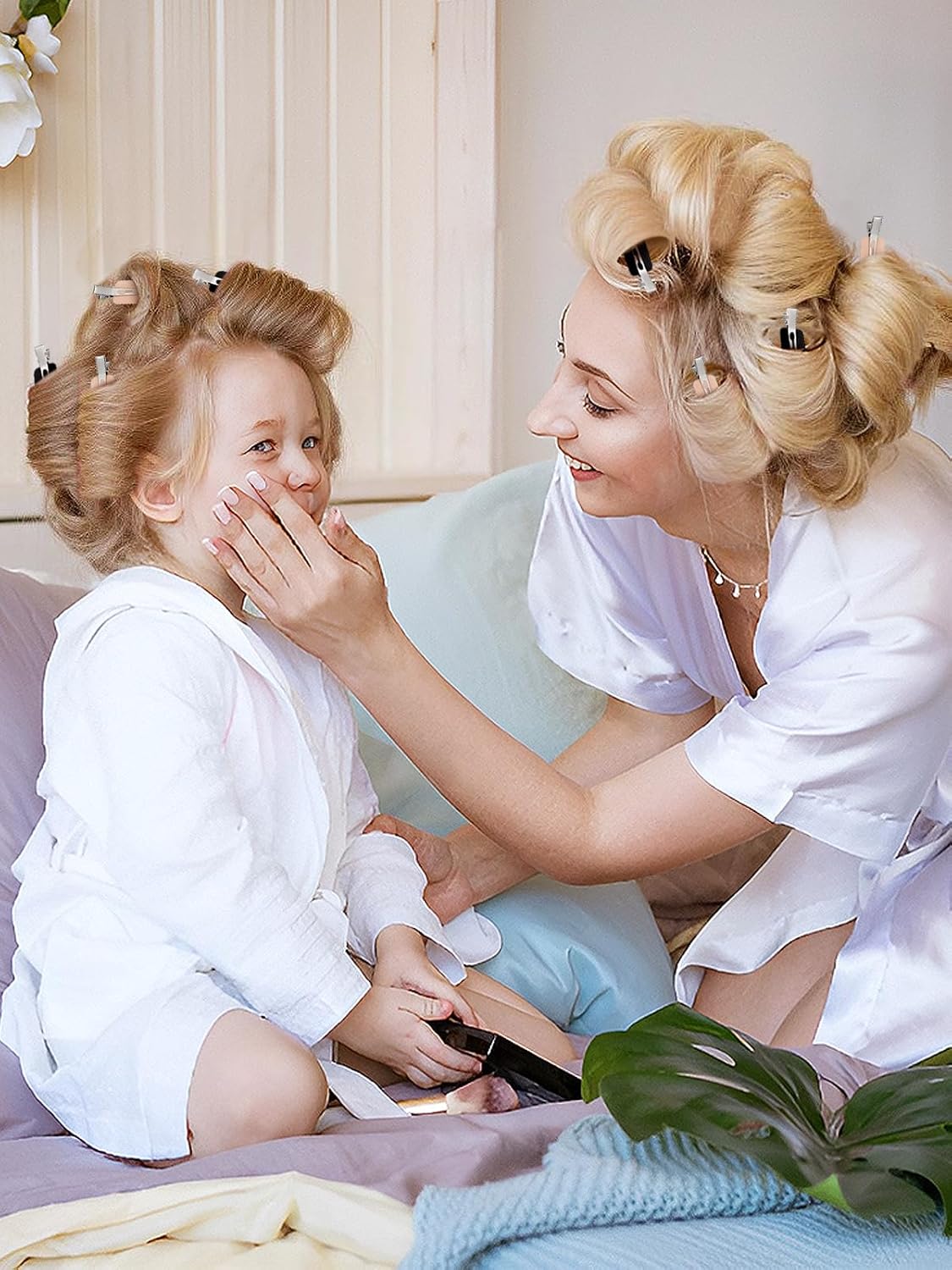 8Pcs No Bend No Crease Hair Clips- Styling Duck Bill Clips Alligator Hair Barrettes for Styling Sectioning, Small Gifts for Women Girls Salon Hairstyle Hairdressing Bangs Waves, Black & Pink