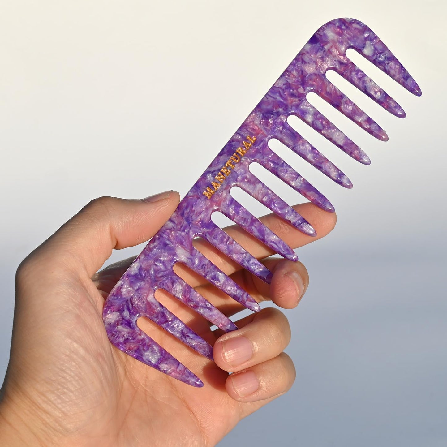S1 Elegant Wide-Tooth Comb – Lightweight, Travel-Friendly, and Stylish Design for Tangle-Free Hair (Shiny purple)