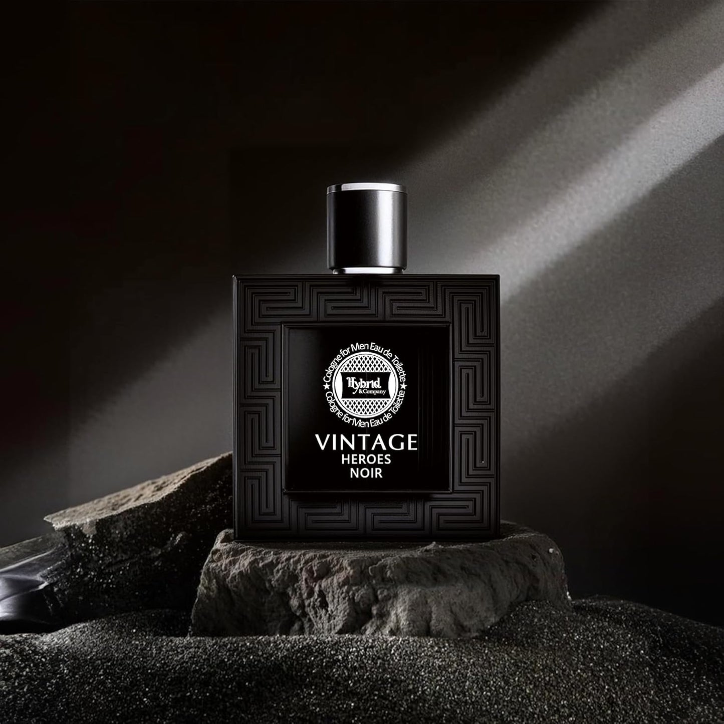 Hybrid & Company Vintage Heroes Noir For Men Eau De Parfum Vaporisateur Natural Spray 3.4 Fl Oz