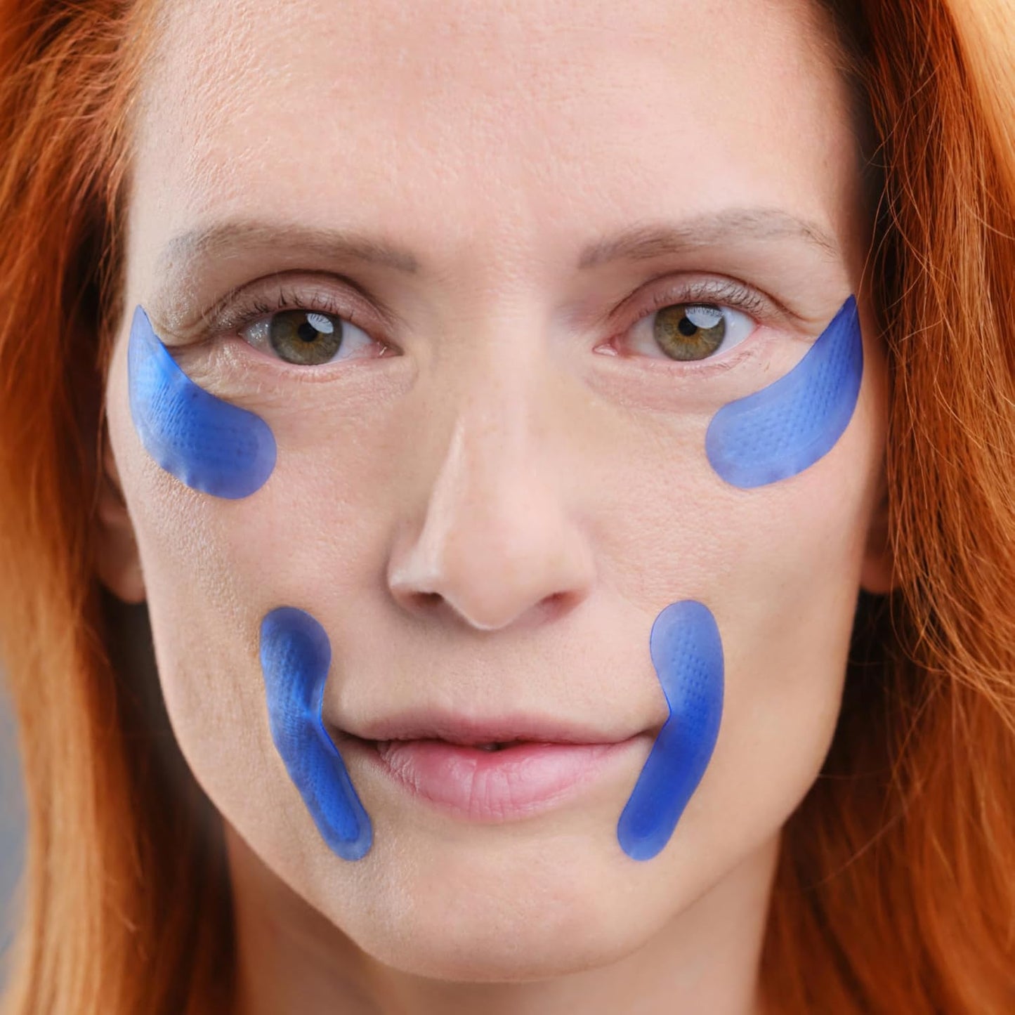 Qure Micro-Infusion Anti Wrinkle Patches for Smile Line, Frown lines, Under Eye Bags, Puffiness, Crow's Feet - Retinol, Caffeine, Niacinamide & Peptides - Dissolvable for Overnight Use - 16 Pairs