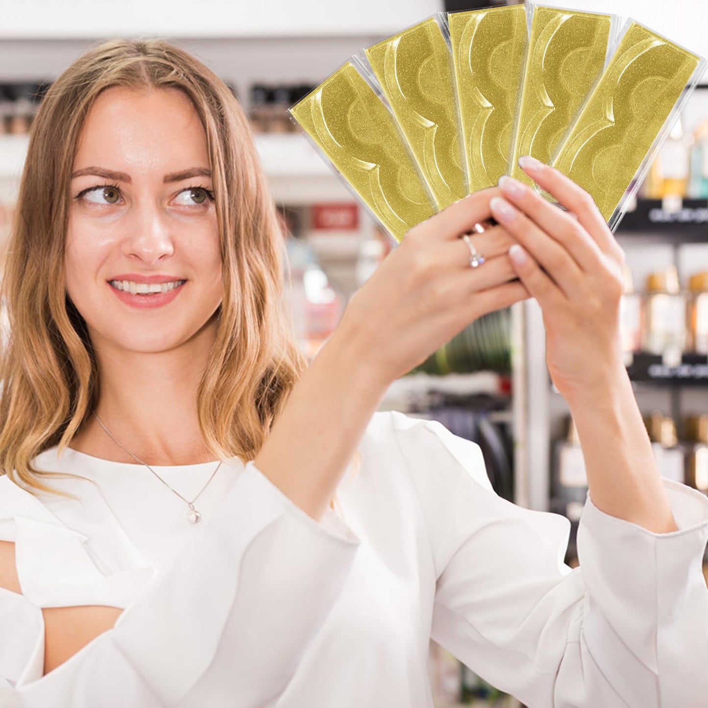 Empty Lash Boxes, 30 Pack Customizable False Eyelash Packaging Cases Bulk Storage Containers, Premium Display and Protection (Gold)