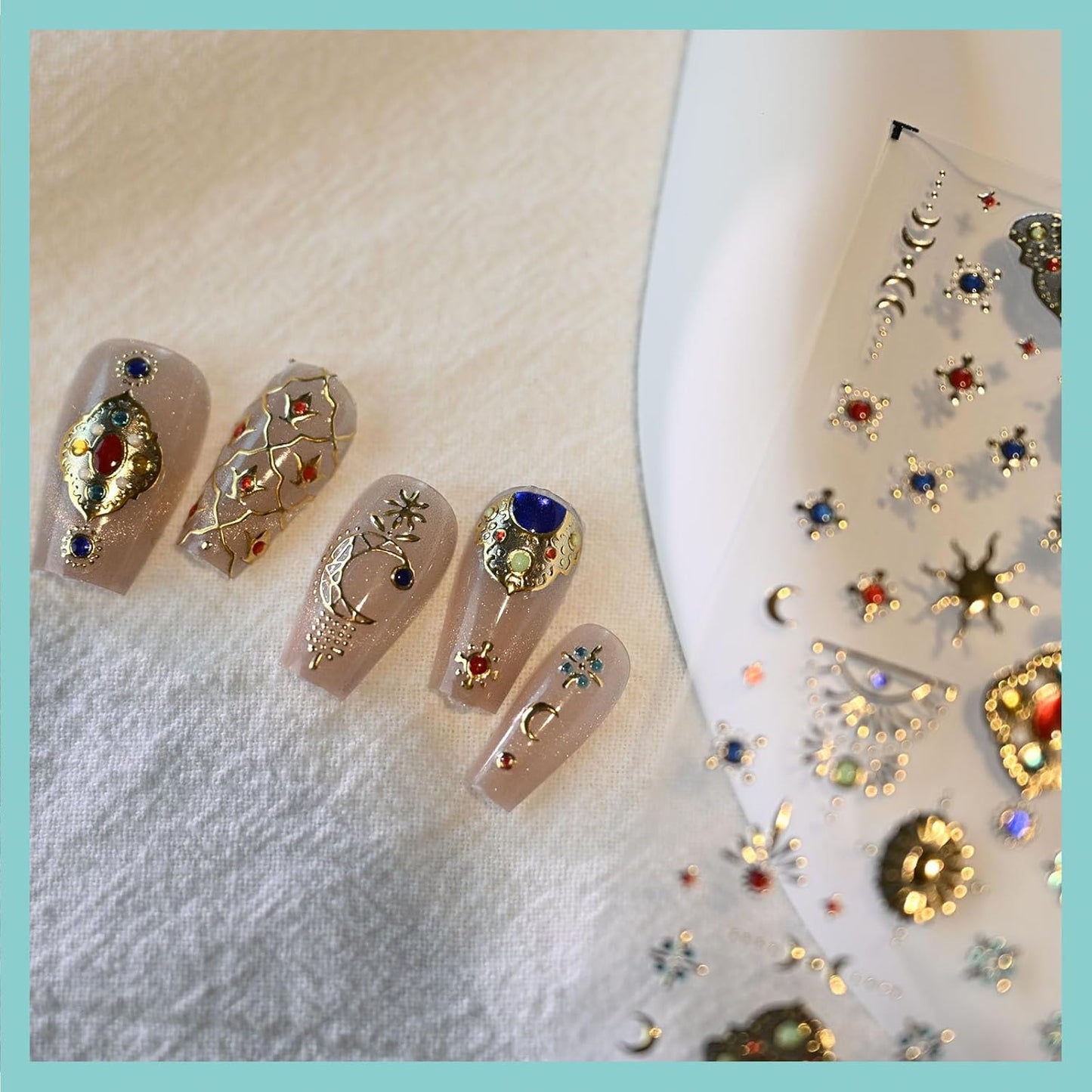 Gold Totem Vintage Nail Art Stickers, Nail Decals, Self-Adhesive, Nail Accessories for Women, Nail Decorations