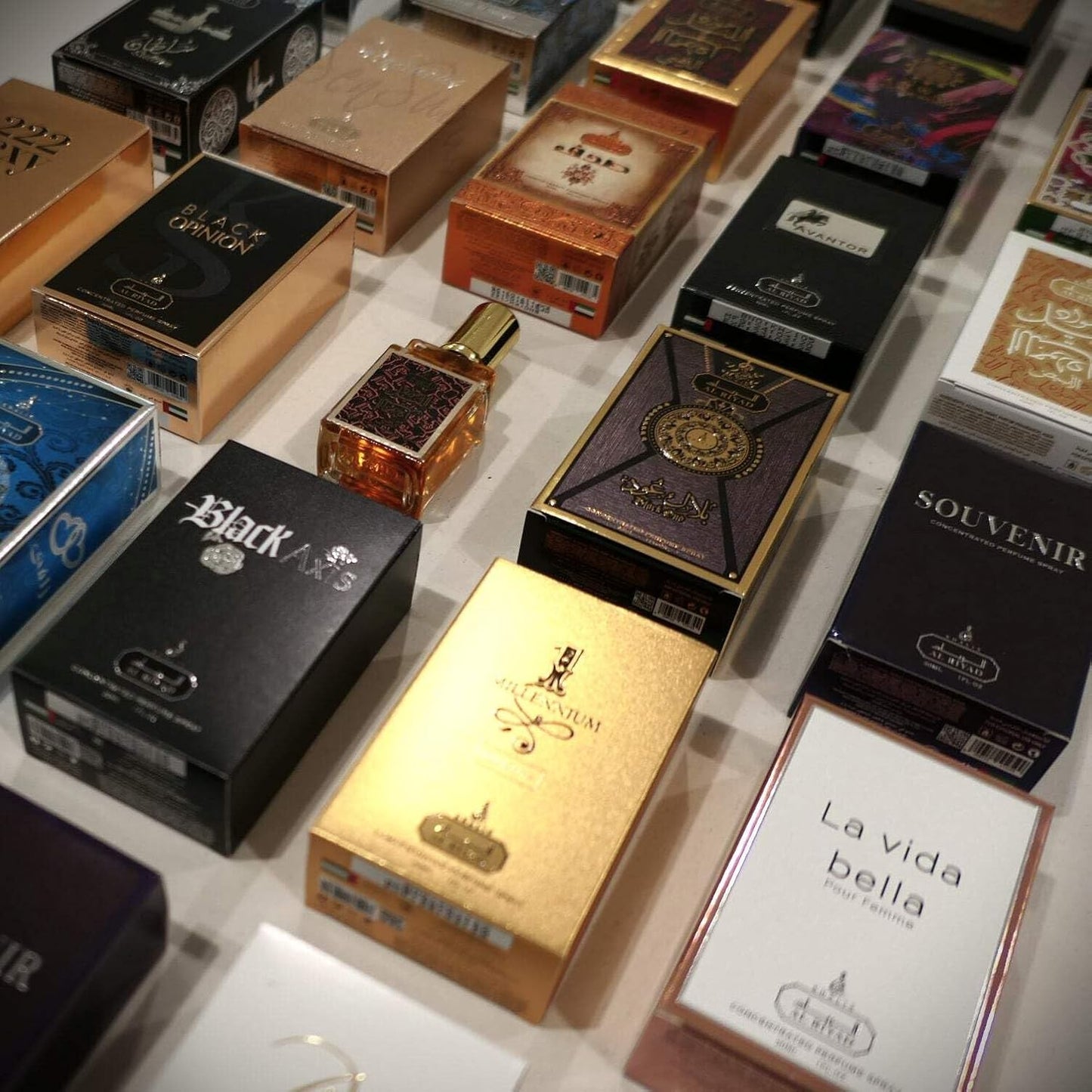 Maison d'Orient Amwaj Enter World Inspired by Interlude for Men, 1.1 oz (30 mL) Eau De Parfum Spray. A fragrance that will leave a lasting impression.