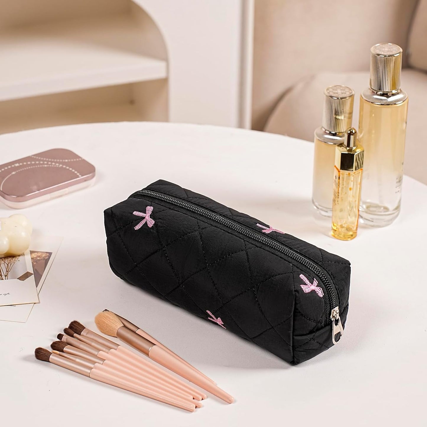 Cute Floral Cotton Makeup Brush Cosmetic Bag for Women, Travel Quilted Zipper Make Up Bag, Flowers Toiletry Organizer Case Kawaii Makeup Cosmetic Travel Cloth Pouch (Pink+Black)