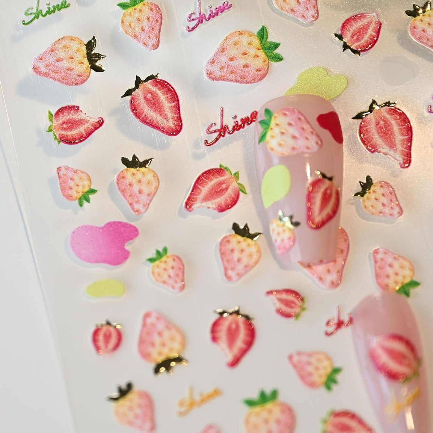 Golden Strawberry Nail Art Stickers, Embossed Cute Fruit Decals, Self-Adhesive Design, Accessories for Women, Nail Supplies