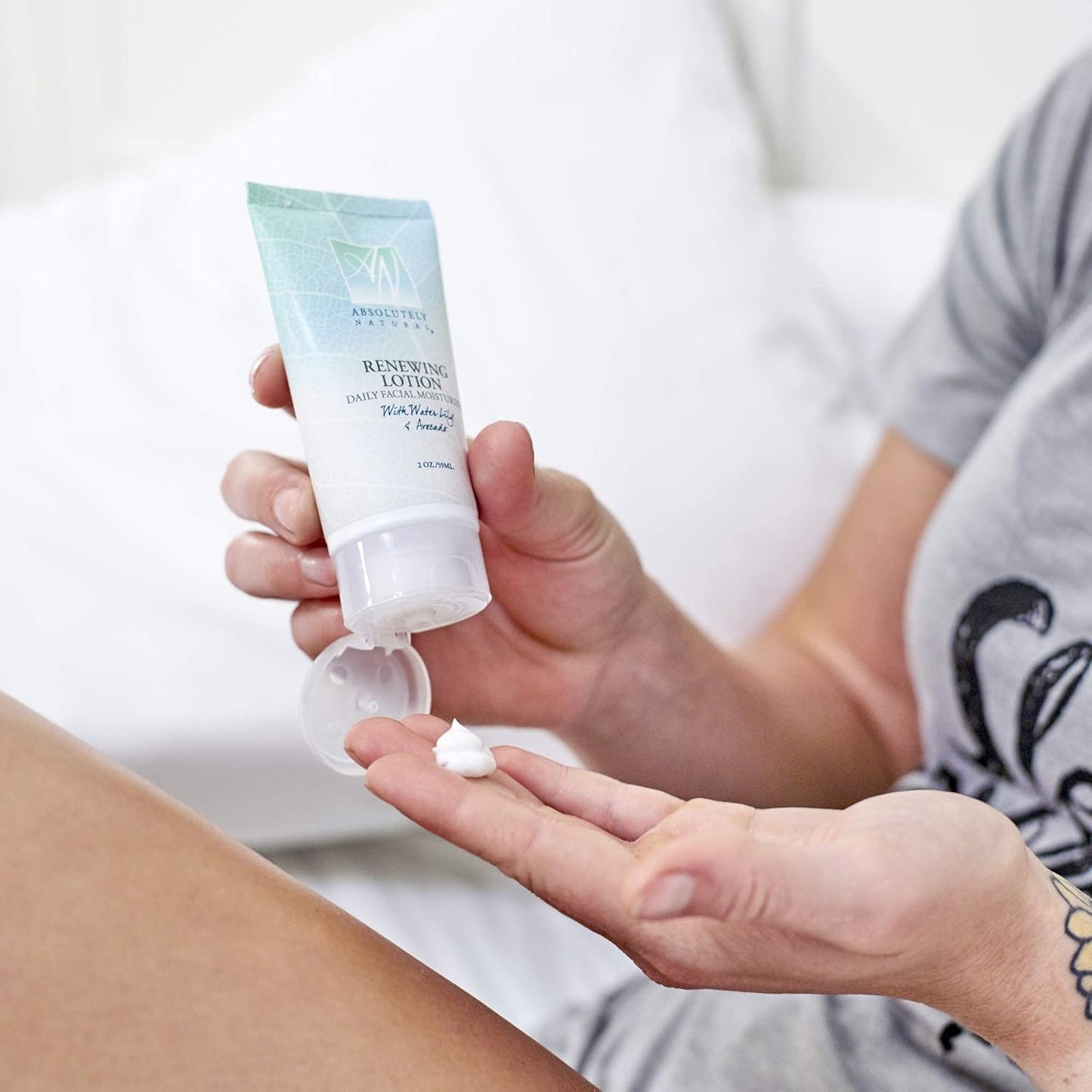 Absolutely Natural - Renewing Lotion Facial Moisturizer with Aloe, Vegan, Made in the USA