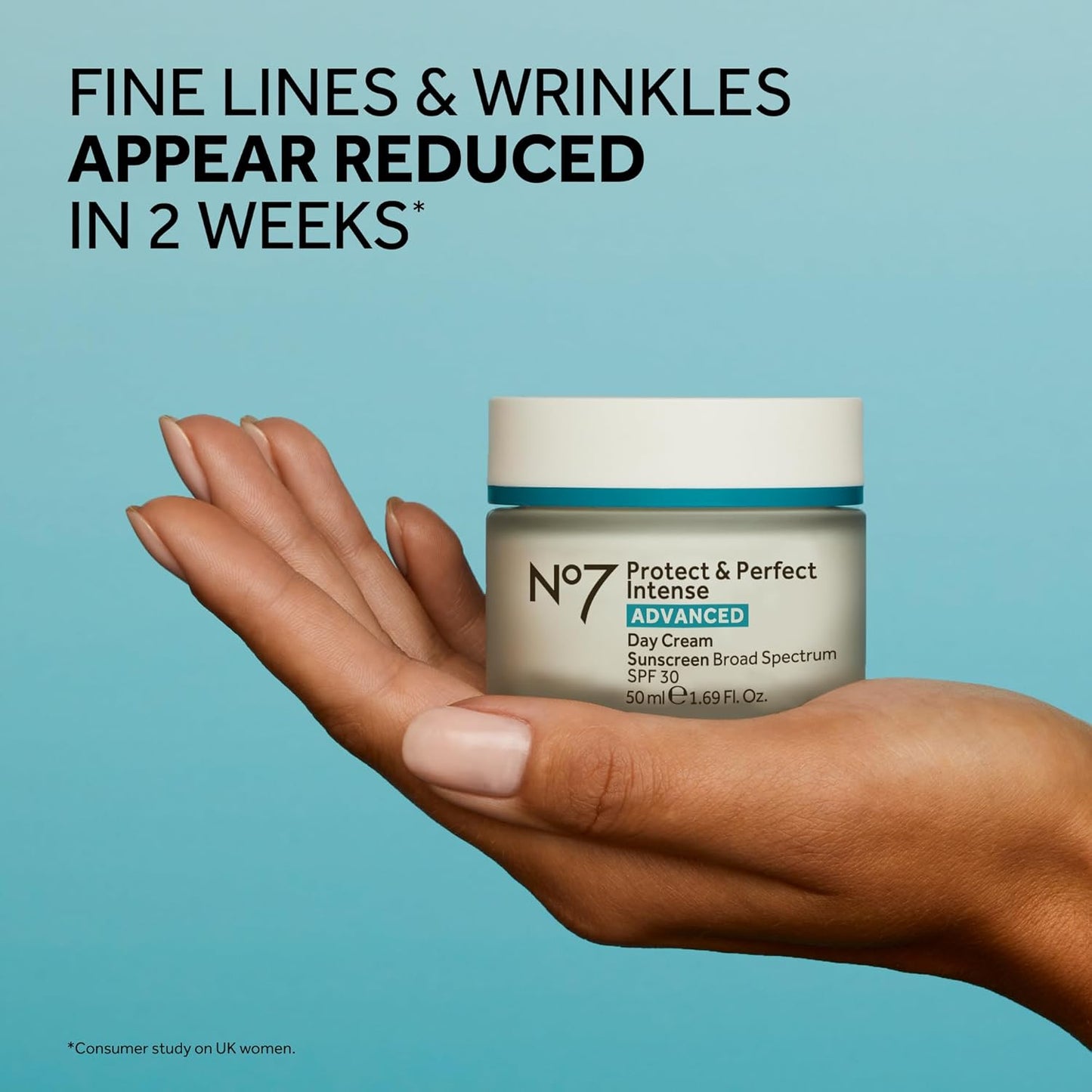 No7 Protect & Perfect Intense Advanced Fragrance-Free Day Cream SPF 30 - Anti-Aging Facial Moisturizer with Anti-Wrinkle Technology - Hydrating Hyaluronic Acid Cream for Radiant Youthful Skin (50ml)