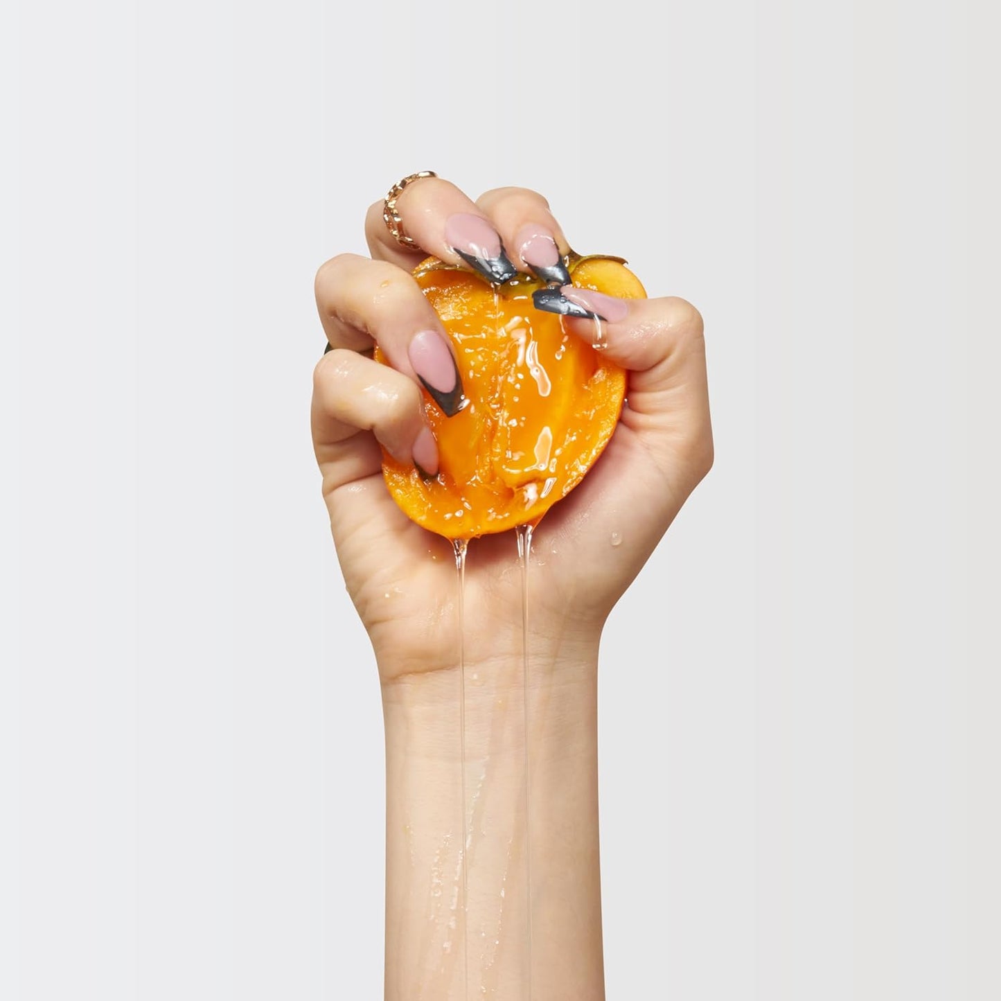 Addison Rae Chill Body & Hair Mist for Women - Floral Woody Feminine Scent - Body Spray Pear Blossom, Apple, Sandalwood, Musk - Long-Lasting, Everyday Wear Fragrance for Her - Vegan,Cruelty Free - 8oz