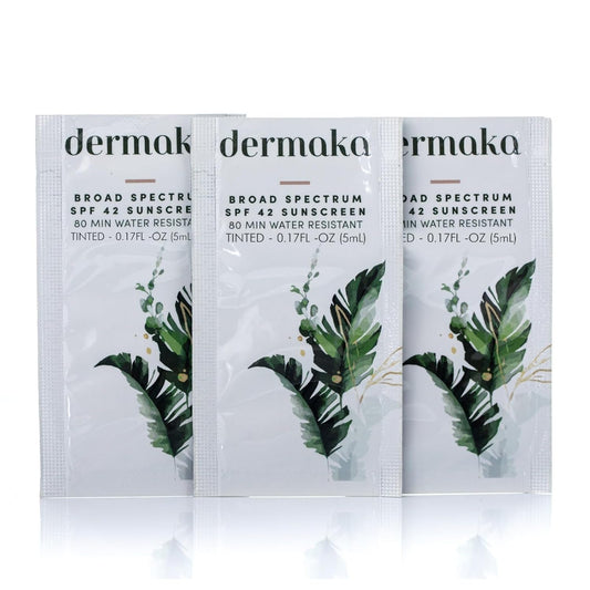 Dermaka Travel Size Sunscreen SPF 42 for Face & Body – 2-in-1 Lightly Tinted Mineral Sunscreen with Zinc Oxide & Titanium Dioxide – Skin Soothing, Water-Resistant 80 Min, 5ml 25 sachets
