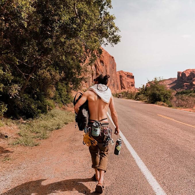 Badger Ginger Massage Oil, 100% Organic Massage Oil, w/Arnica Oil & Cayenne for Warming Soothing Deep Tissue Sore Muscle Relief, 4 fl oz Glass Bottle