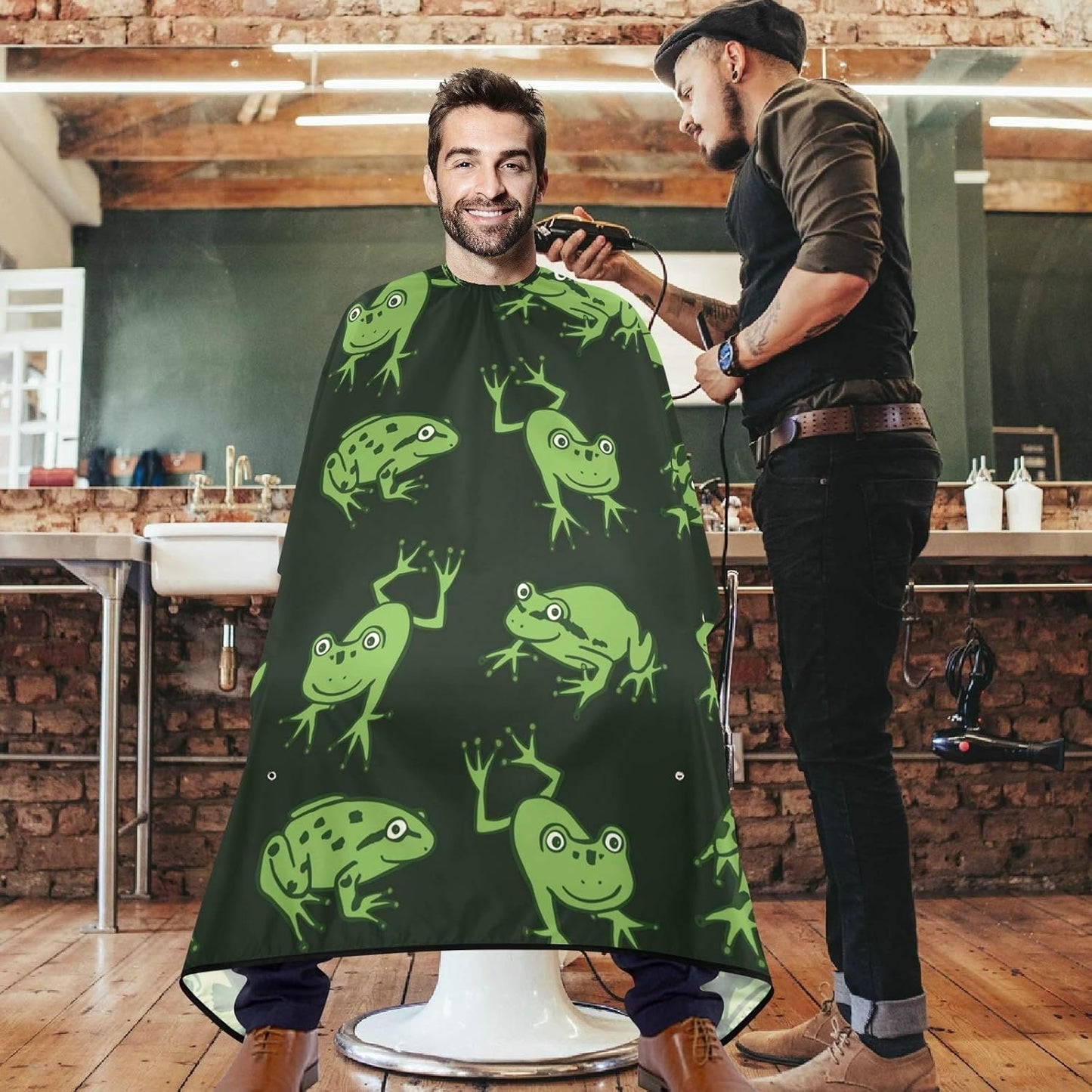 Stylish Barber Cape - Unisex Hair Cutting Apron for Men & Women