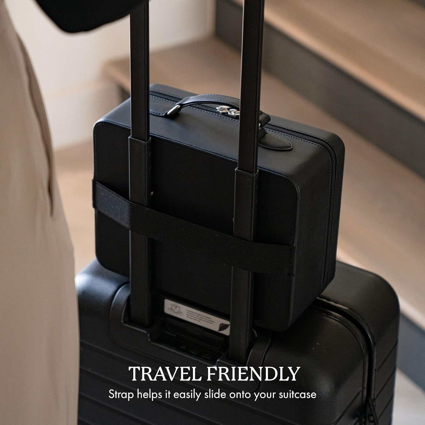 Vanity Planet Baia Black LED Lighted Travel Makeup Bag With Customized Storage