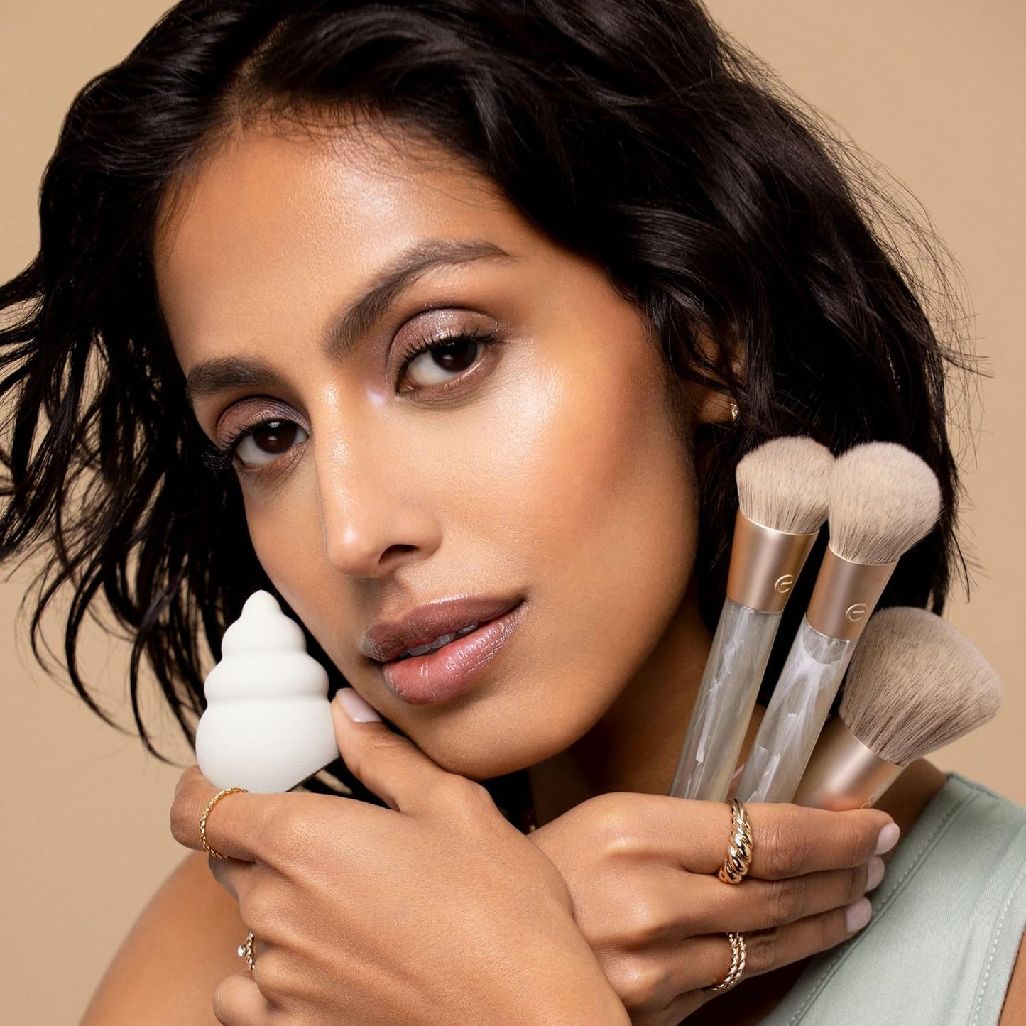 EcoTools Sea Gems Face Makeup Brush & Sponge 4 Piece Set, Eco-Friendly Makeup Brushes & Makeup Sponge, For Foundation, Blush, Contour, & Setting Powder, Recycled Plastic, Cruelty-Free Tools