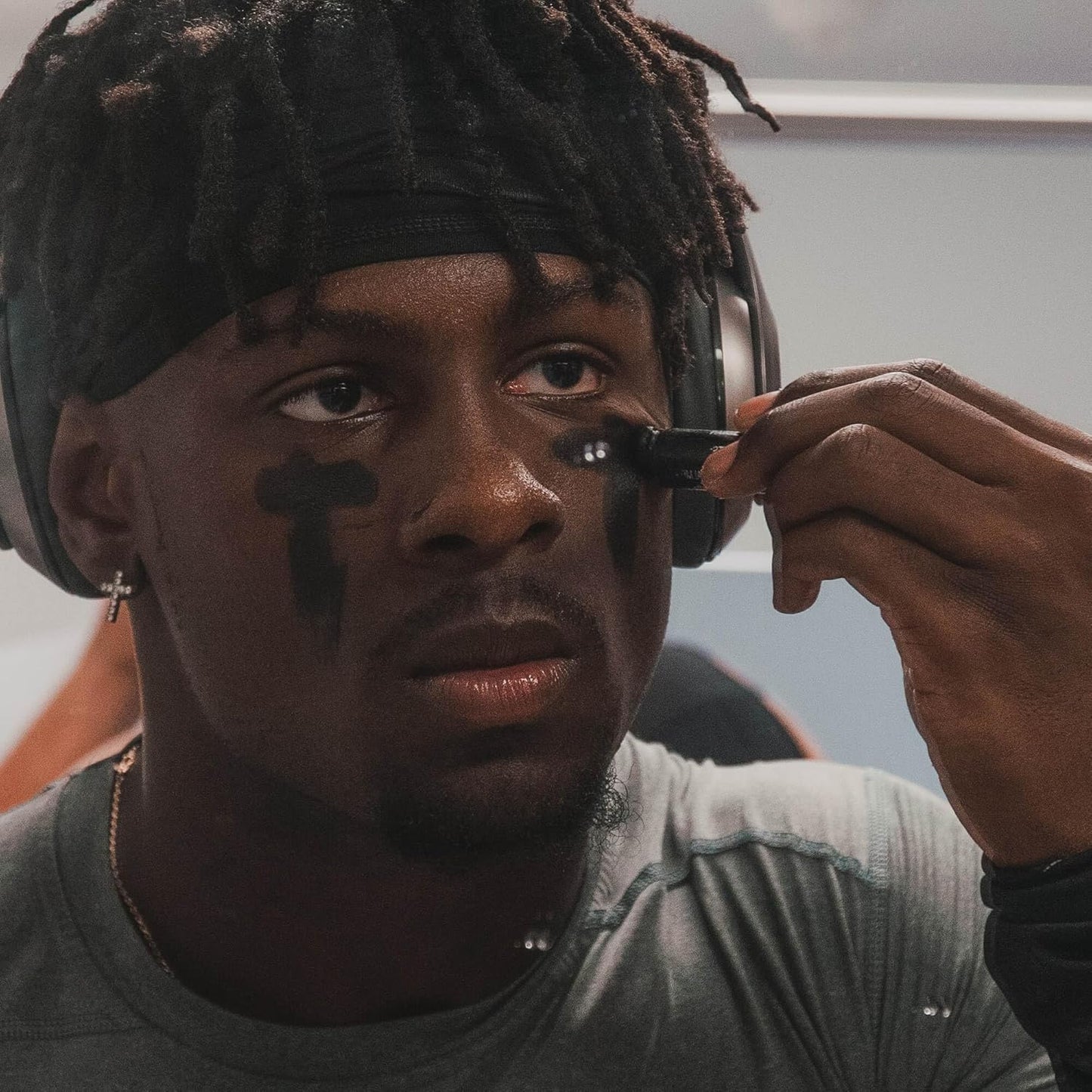 CCbeauty Eye Black Stick, Face Paint Stick, Face Painting Kit, Waterproof & Long Lasting Anti-Glare For Football Baseball Softball Lacrosse, SFX Makeup Kit For Skeleton Clown Halloween Costume Cosplay