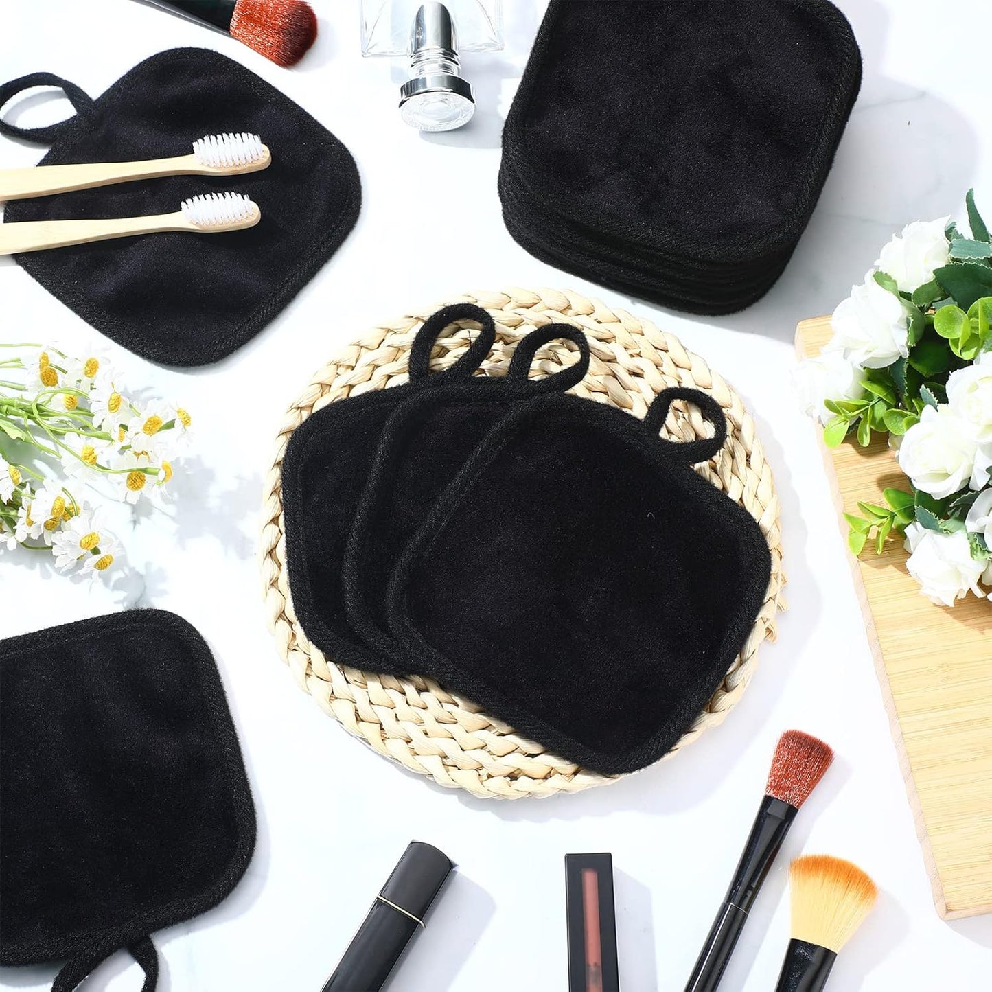 32 Pcs Makeup Remover Pads 5 x 5 Inch Soft Reusable Cloths for Eye Face Cloth Microfiber Washable Makeup Remover Towel Removal Cleaning Cloth for Women(Black)