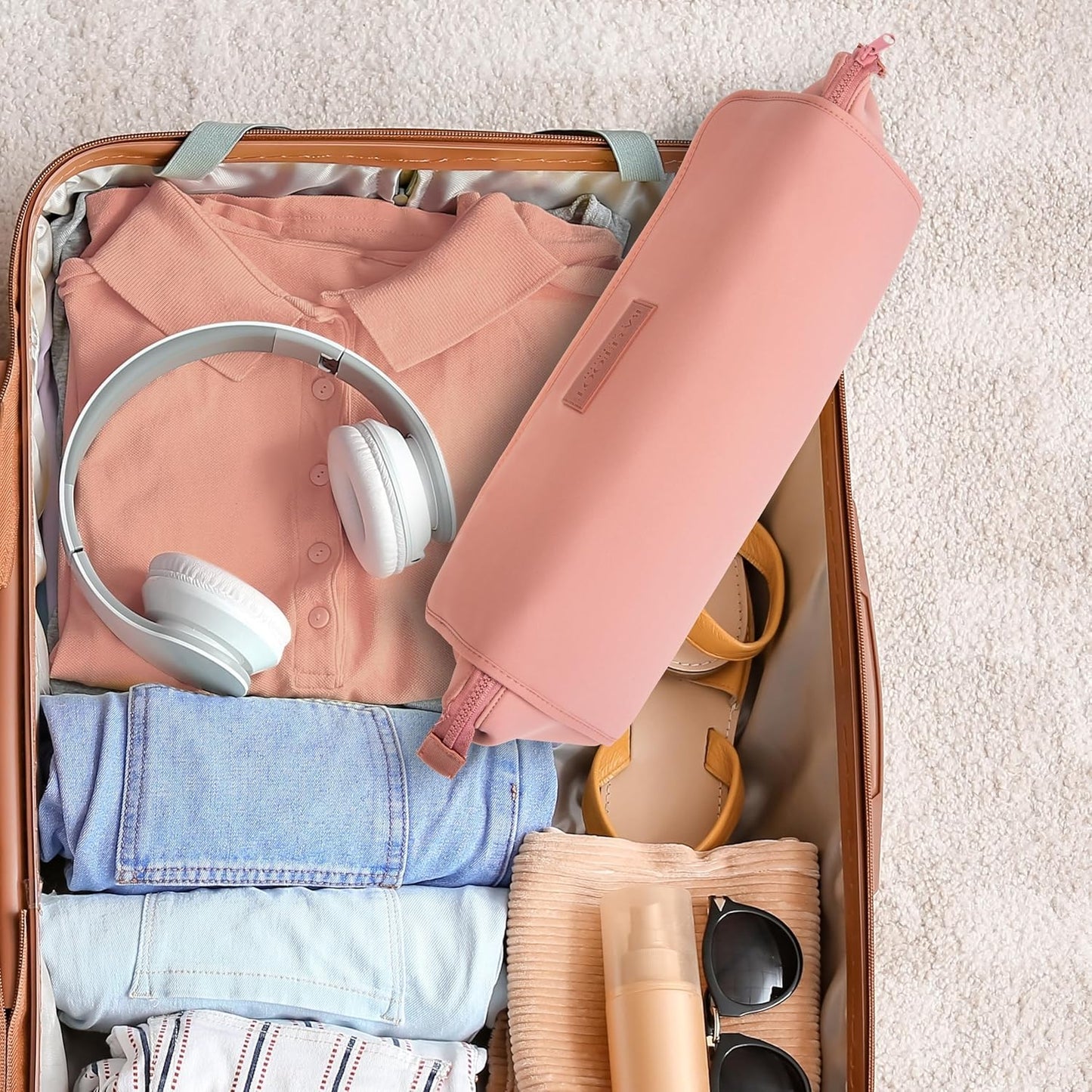 BAREFOOT CARIBOU Hair Tools Travel Bag and Heat Resistant Mat for Flat Irons, Straighteners, Curling Iron, and Haircare Accessories, 2-in-1 design, with Interior Pockets, Portable Organizer