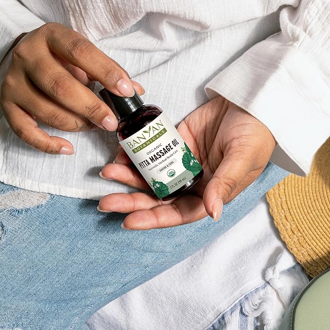 Banyan Botanicals Pitta Massage Oil – Organic Massage Oil Infused with Ayurvedic Herbs – with Gotu Kola and Guduchi (Tinospora cordifolia) – 2 oz. – Non-GMO Sustainably Sourced Abhyanga Massage Oil