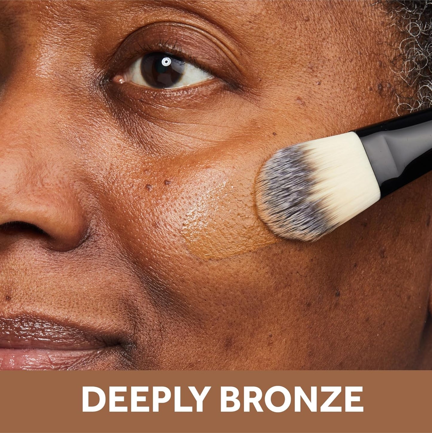 No7 Protect & Perfect Advanced All in One Foundation - Deeply Bronze - Age Defying Foundation Makeup with SPF 50 - Makeup Base Cream Helps to Reduces Redness & Blurs Visible Pores (30ml)